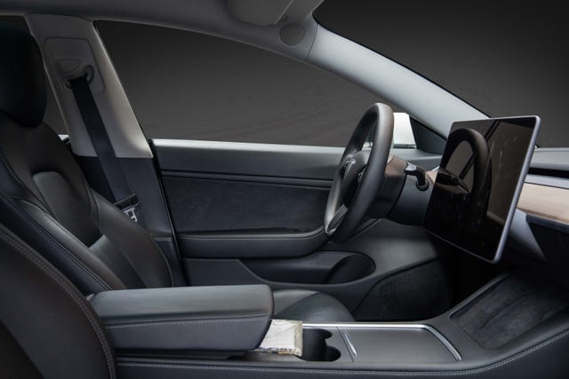 2021 TESLA MODEL 3 - 32