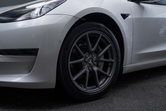 5YJ3E7EB2MF833081 2021 TESLA MODEL 3-1