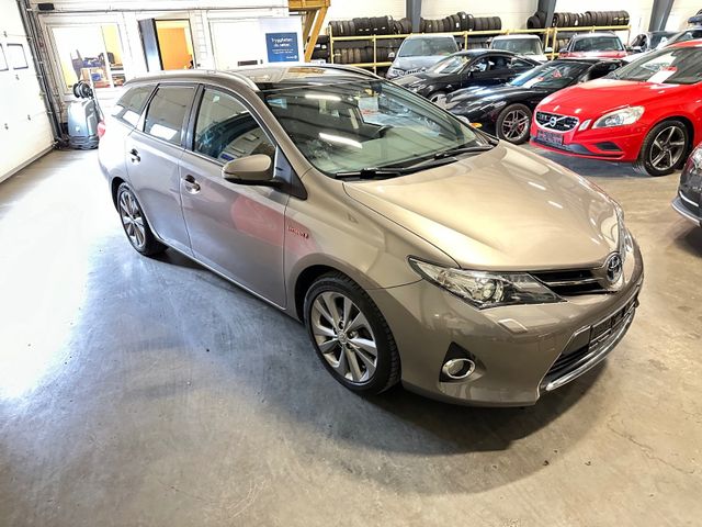 2013 TOYOTA AURIS - 12