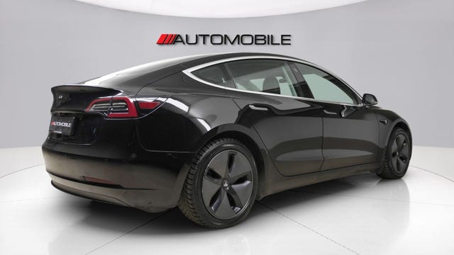 5YJ3E7EBXKF233745 2019 TESLA MODEL 3-4