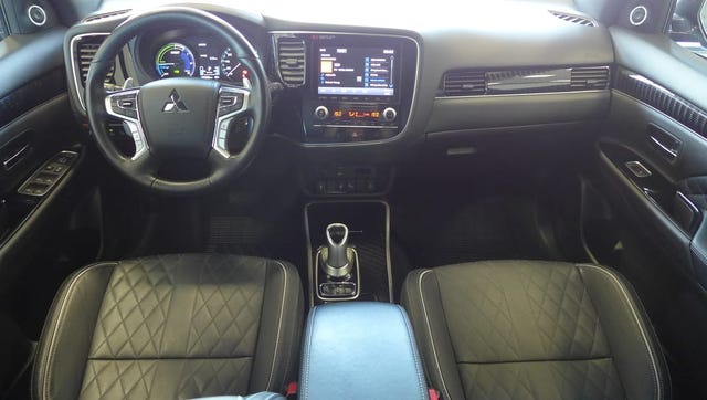 2020 MITSUBISHI OUTLANDER - 32