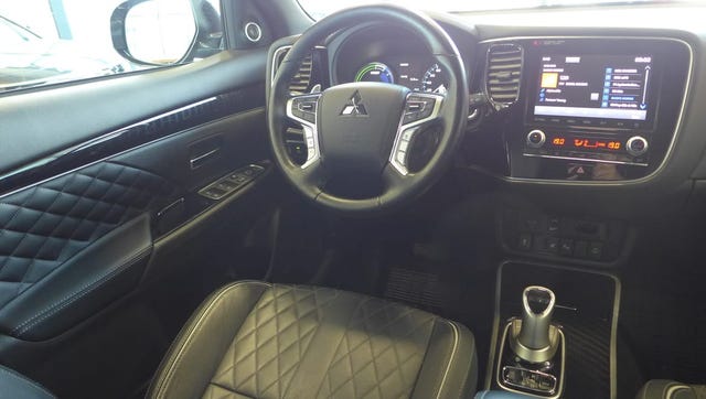2020 MITSUBISHI OUTLANDER - 34