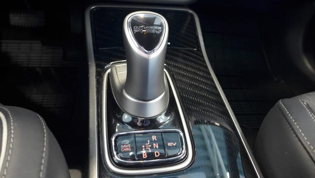 2020 MITSUBISHI OUTLANDER - 21