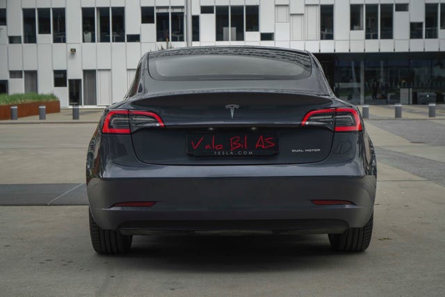 5YJ3E7EB0MF897281 2021 TESLA MODEL 3-1