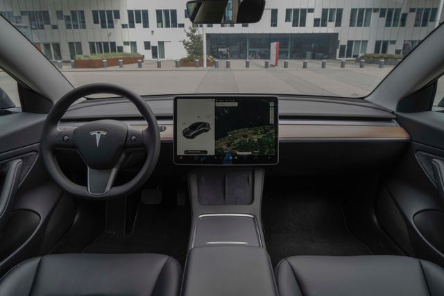 2021 TESLA MODEL 3 - 17