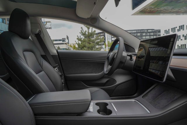 2021 TESLA MODEL 3 - 7