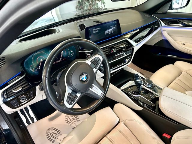 2019 BMW 5-SERIE - 16