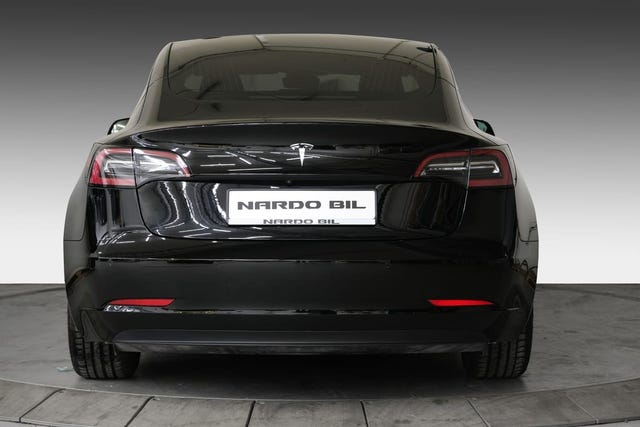 5YJ3E7EB1KF338738 2019 TESLA MODEL 3-5