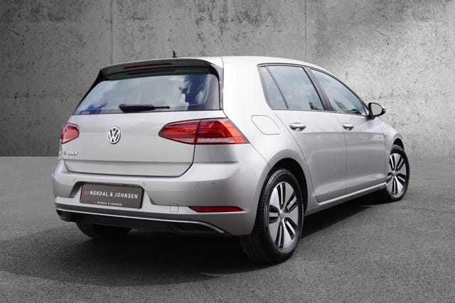 WVWZZZAUZK8901972 2019 VOLKSWAGEN GOLF-1