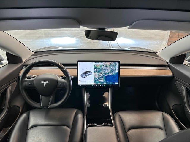 2019 TESLA MODEL 3 - 12
