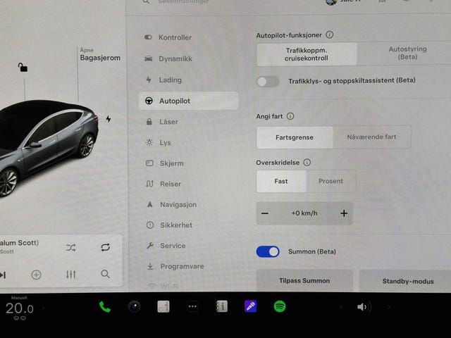 2019 TESLA MODEL 3 - 26