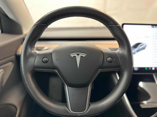2019 TESLA MODEL 3 - 18
