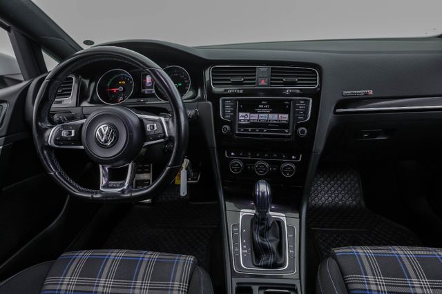 2016 VOLKSWAGEN GOLF - 25