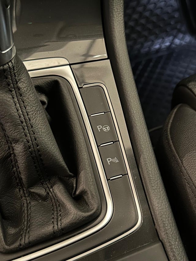 2019 VOLKSWAGEN GOLF - 26