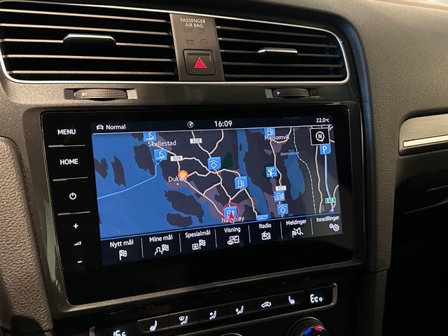 2019 VOLKSWAGEN GOLF - 18