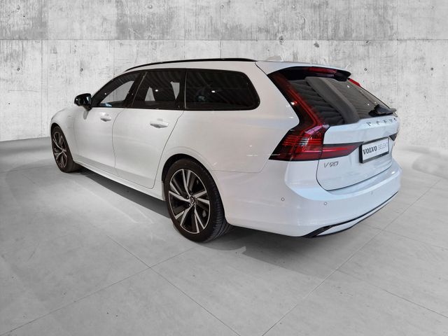 2022 VOLVO V90 - 8