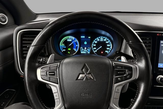 2020 MITSUBISHI OUTLANDER - 11