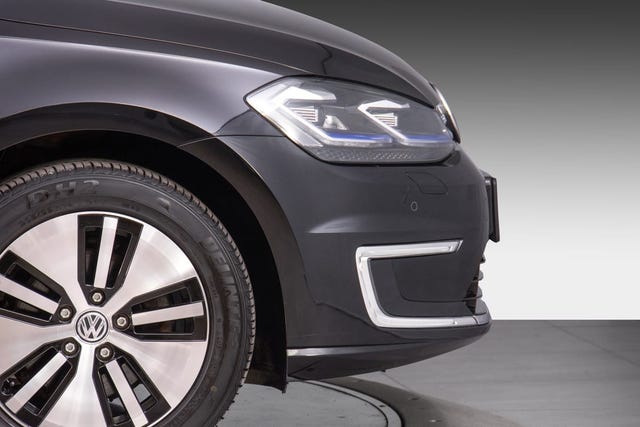 2019 VOLKSWAGEN GOLF - 14