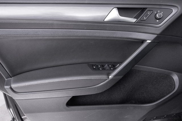 2019 VOLKSWAGEN GOLF - 22
