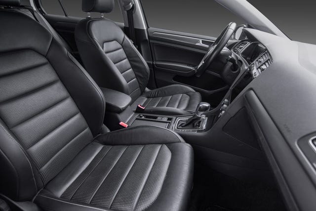 2019 VOLKSWAGEN GOLF - 20
