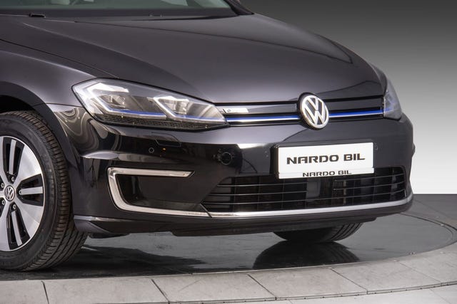2019 VOLKSWAGEN GOLF - 9