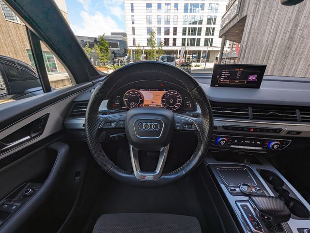 2018 AUDI Q7 - 23