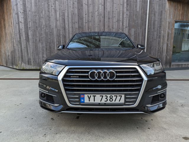 2018 AUDI Q7 - 5