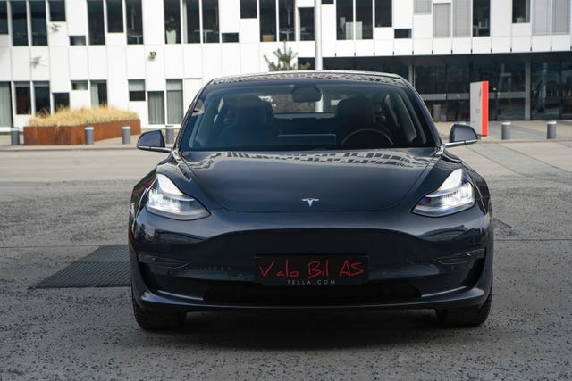 5YJ3E7EBXKF207551 2019 TESLA MODEL 3-2