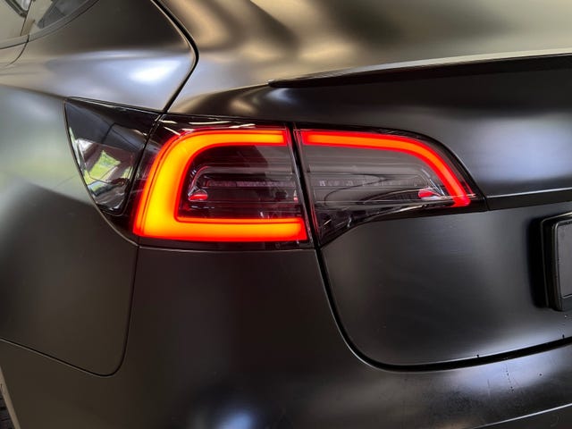 2021 TESLA MODEL 3 - 12