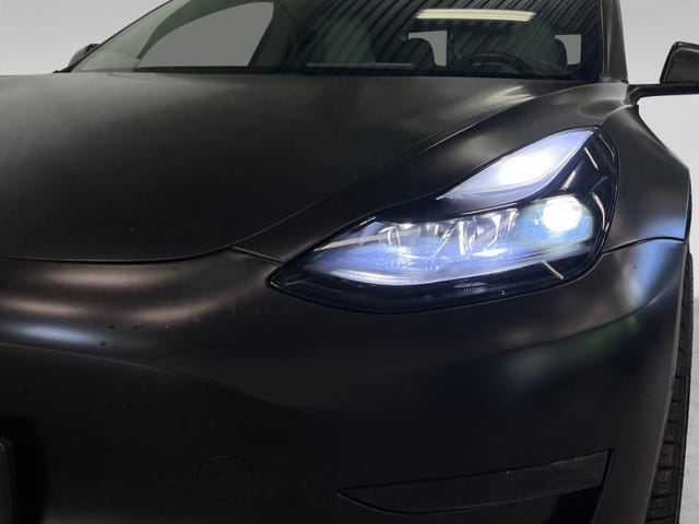 2021 TESLA MODEL 3 - 11