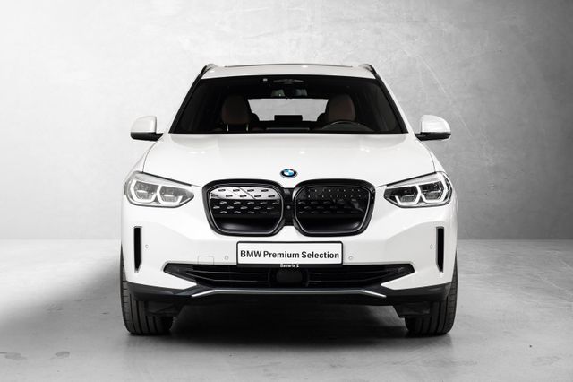 2021 BMW IX3 - 5