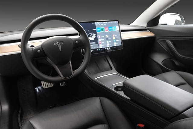 2021 TESLA MODEL 3 - 14