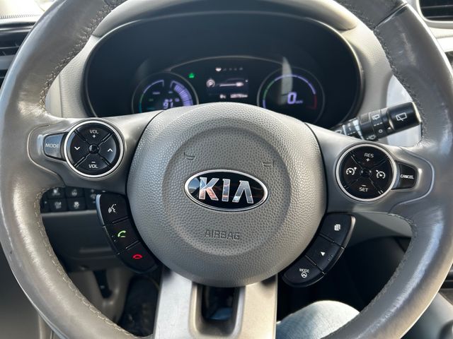 2016 KIA SOUL - 13