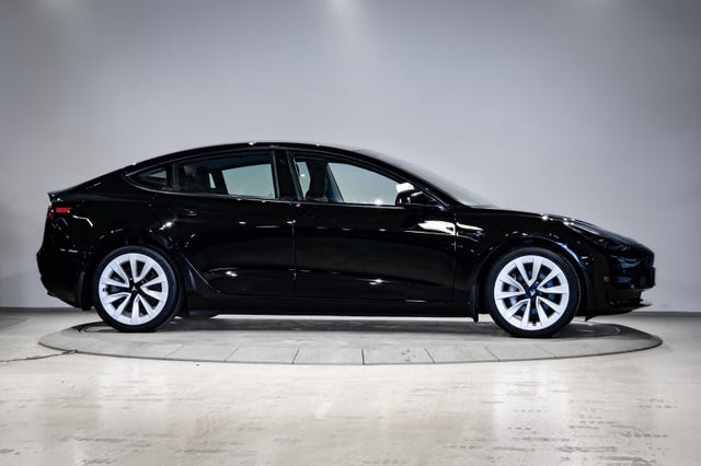 5YJ3E7EB5MF891427 2021 TESLA MODEL 3-5