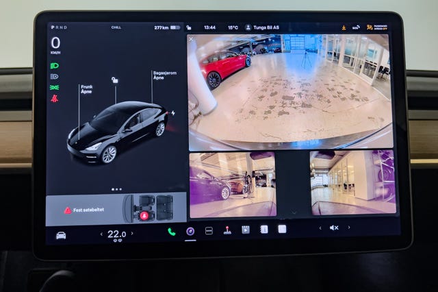 2021 TESLA MODEL 3 - 24