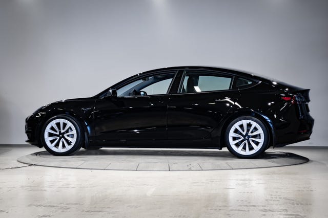 2021 TESLA MODEL 3 - 13