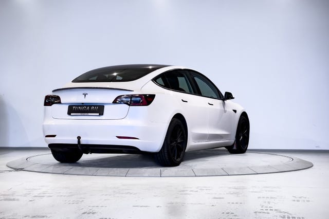 2021 TESLA MODEL 3 - 8