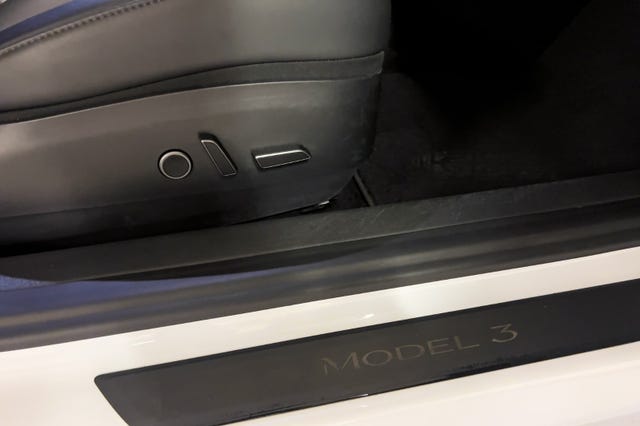 2021 TESLA MODEL 3 - 18