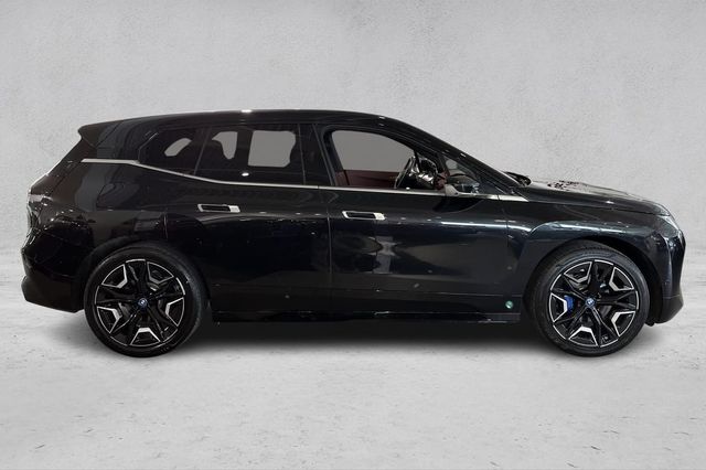 2022 BMW IX XDRIVE 50 - 6