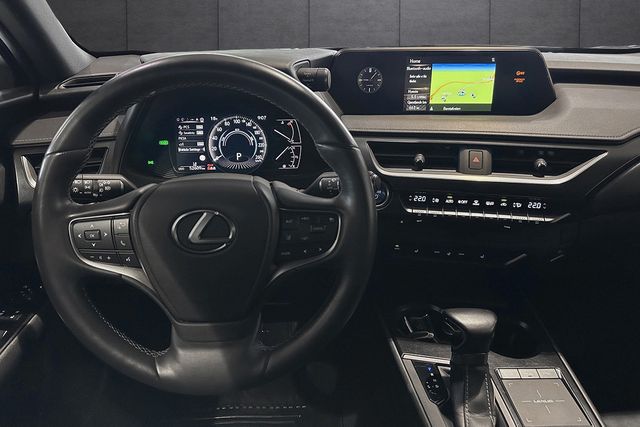 2021 LEXUS UX - 12