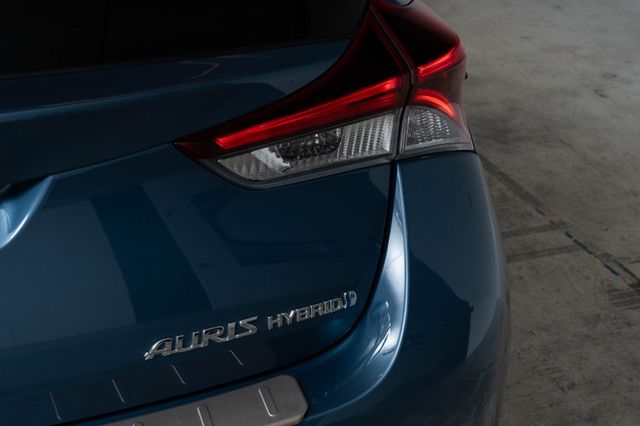 2016 TOYOTA AURIS - 17