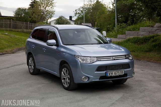 JMBXDGG2WEZ012831 2014 MITSUBISHI OUTLANDER-2