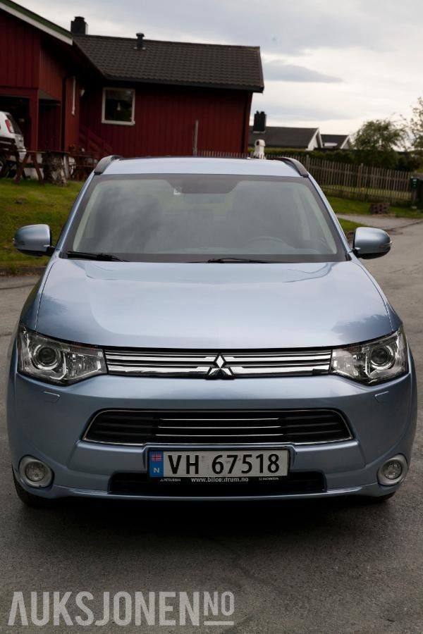 2014 MITSUBISHI OUTLANDER - 2