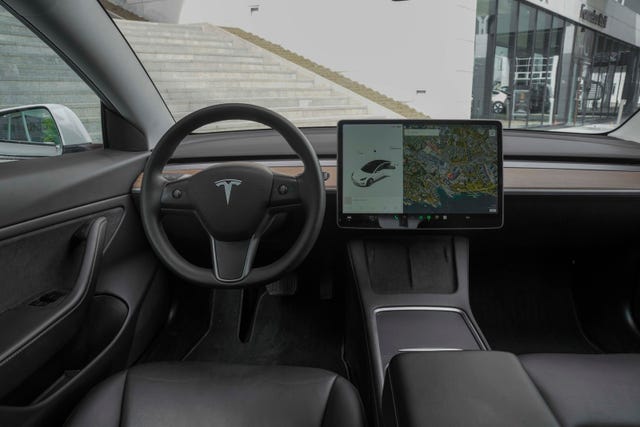 2021 TESLA MODEL 3 - 20