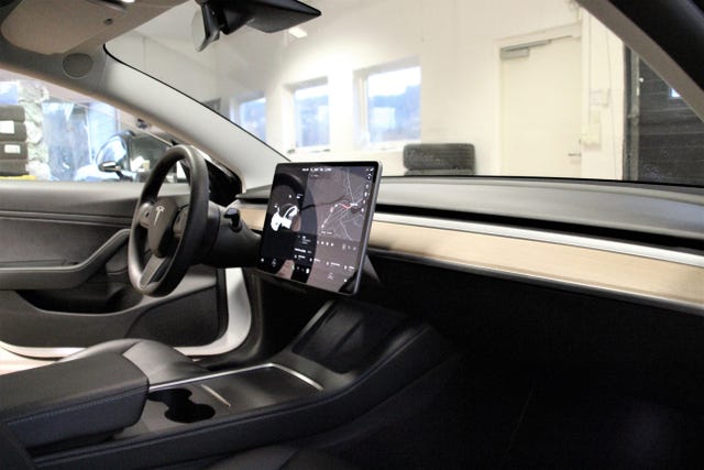 2021 TESLA MODEL 3 - 16