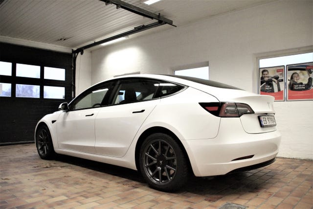 5YJ3E7EB4MF831221 2021 TESLA MODEL 3-3