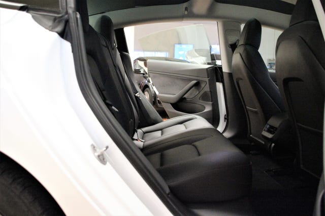 2021 TESLA MODEL 3 - 37