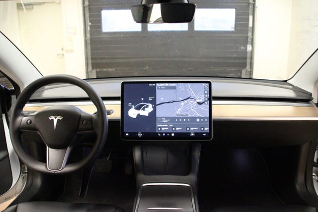 2021 TESLA MODEL 3 - 15