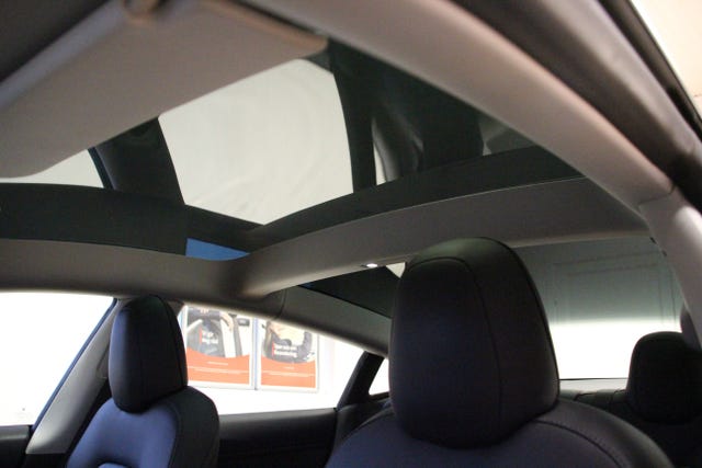 2021 TESLA MODEL 3 - 13