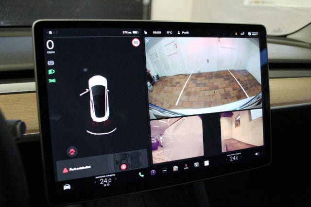 2021 TESLA MODEL 3 - 36